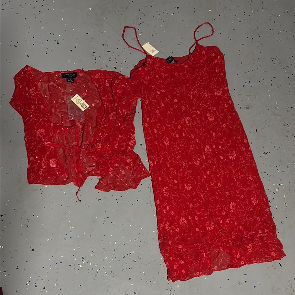 Red Floral Dress and Cardigan Set Anne tailor size 4P